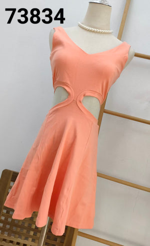 爆款新品🔥高品质气质款连身裙 RM69 Only 🌸=E2=