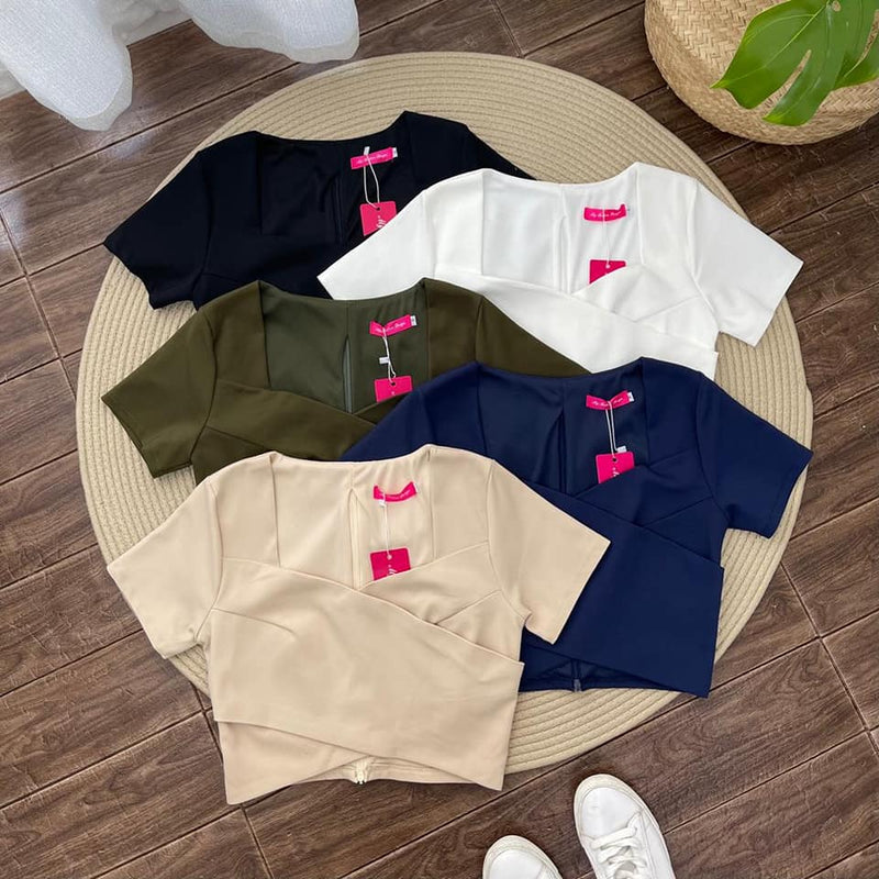 独家爆款 💥 高品质气质上衣 RM49 ONLY 🌸=D2=